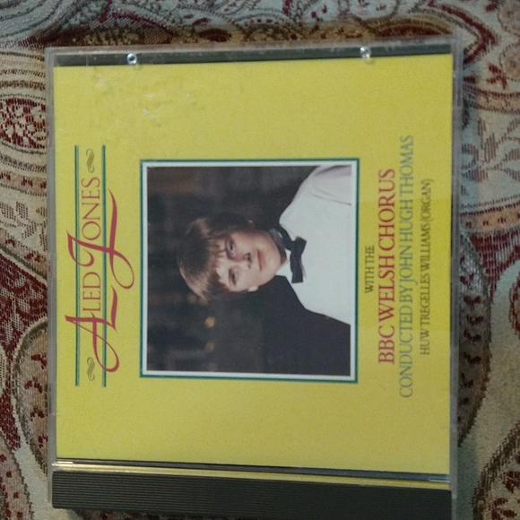 Aled Jones with BBC Welsh chorus CD music - Picture 6 of 6